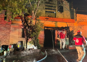 Se Queda Dormido Mientras Cocinaba E Incendió Su Casa