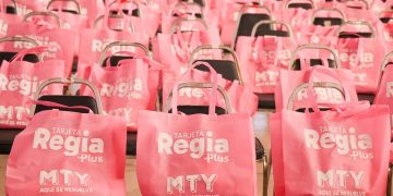 entrega-de-tarjeta-regia-plus-en-mty
