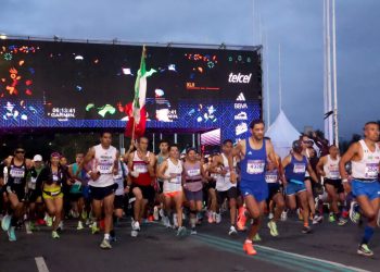 Maratón Internacional CDMX reúne a 34 Mil Corredores