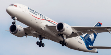 vuelo-desviado-a-Canadá-Aeroméxico-paro-cardiaco-base-militar-Madrid-Monterrey
