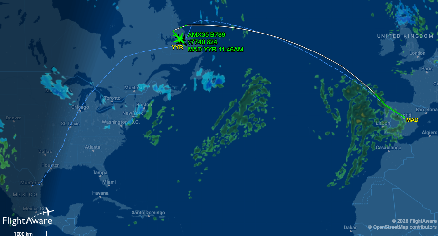 vuelo-desviado-a-Canadá-Aeroméxico-paro-cardiaco-base-militar-Madrid-Monterrey