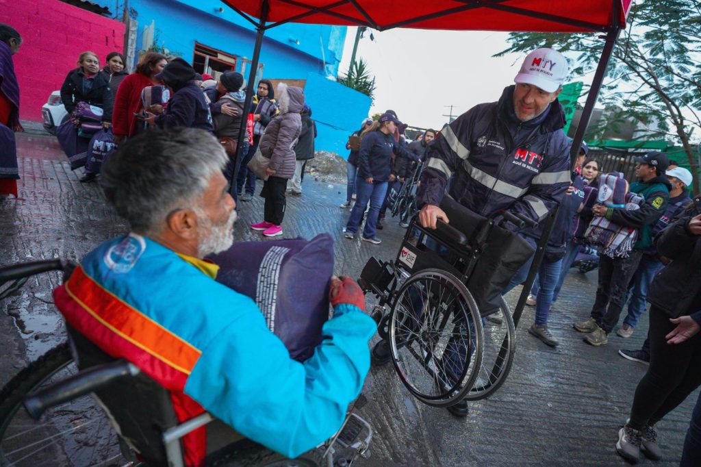 Mty-sin-frío-apoyos-invernales-DIF-Monterrey-familias-vulnerables-temporada-invernal