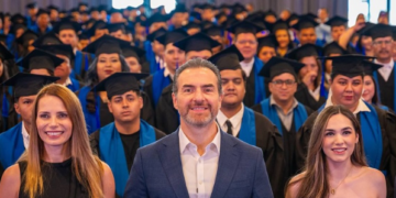 Segundo Informe: Adrián de la Garza impulsa la Prepa Regia para jóvenes de Monterrey